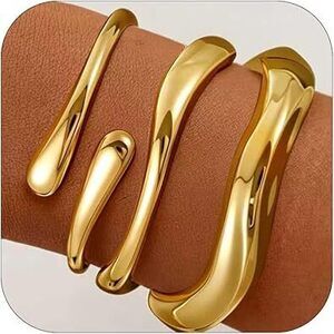 Gold Bracelets For Women Trendy, 18K Gold Plated Bangle Bracelet Set Chunky